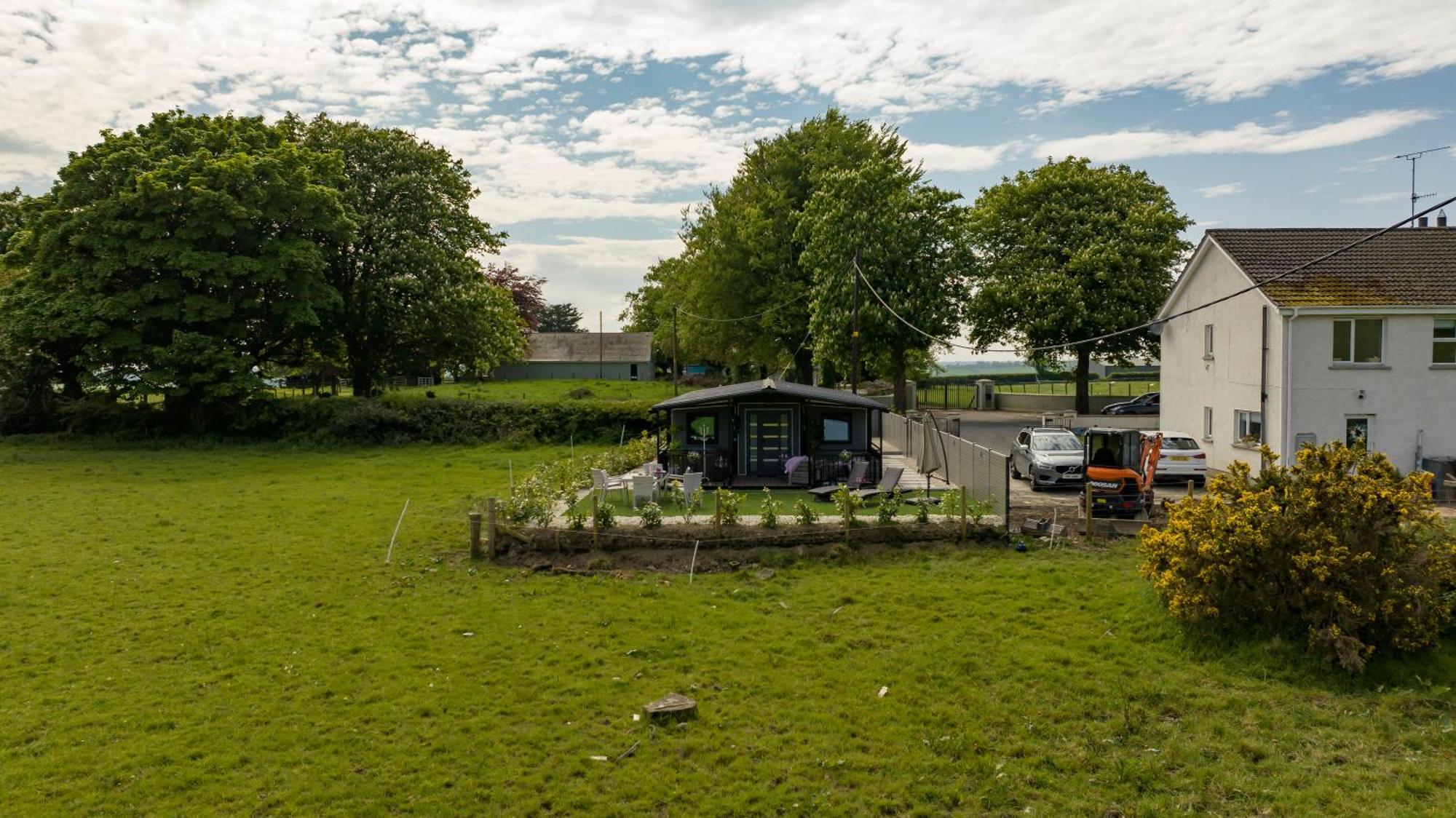 The Border Lodge Forkhill Bagian luar foto